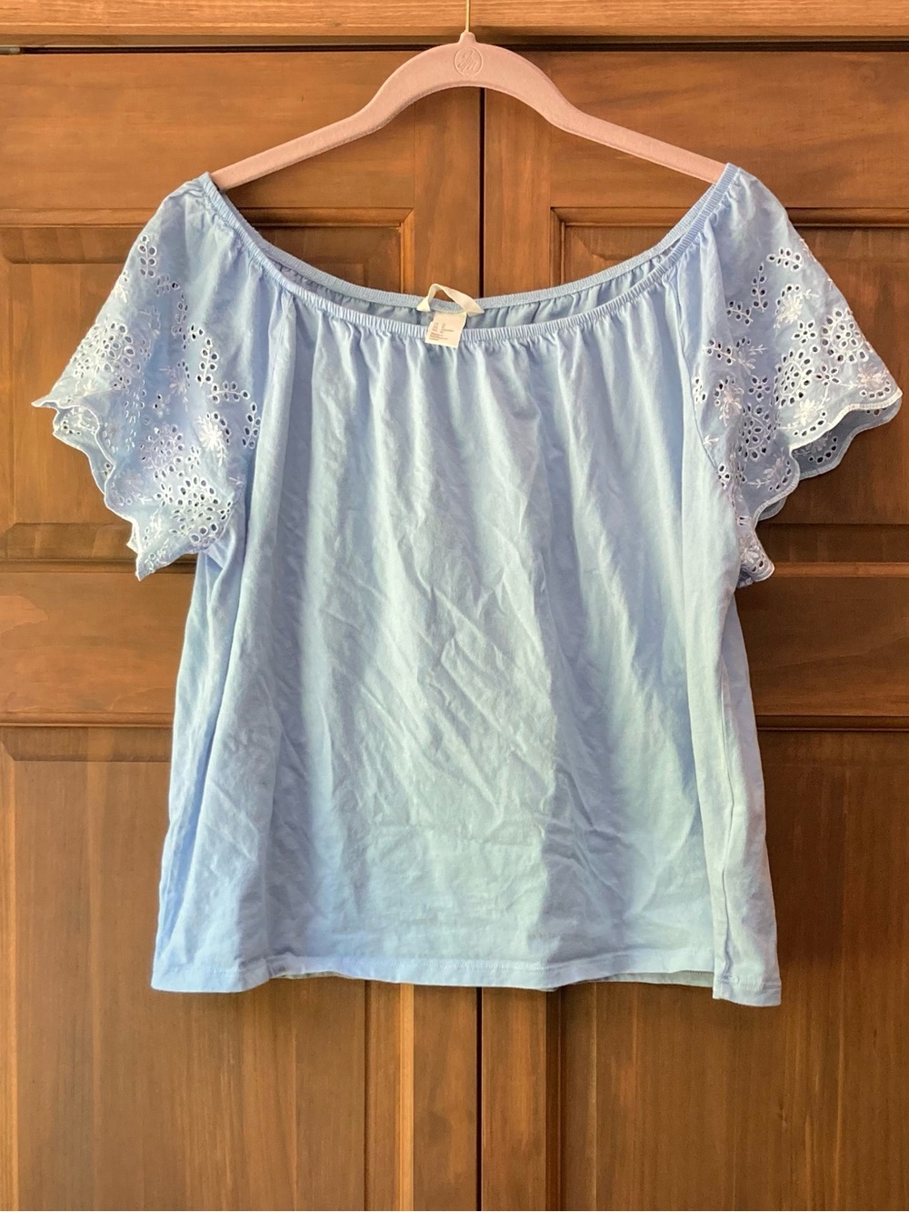 H&M Light Blue & Eyelet Sleeves Top Medium
